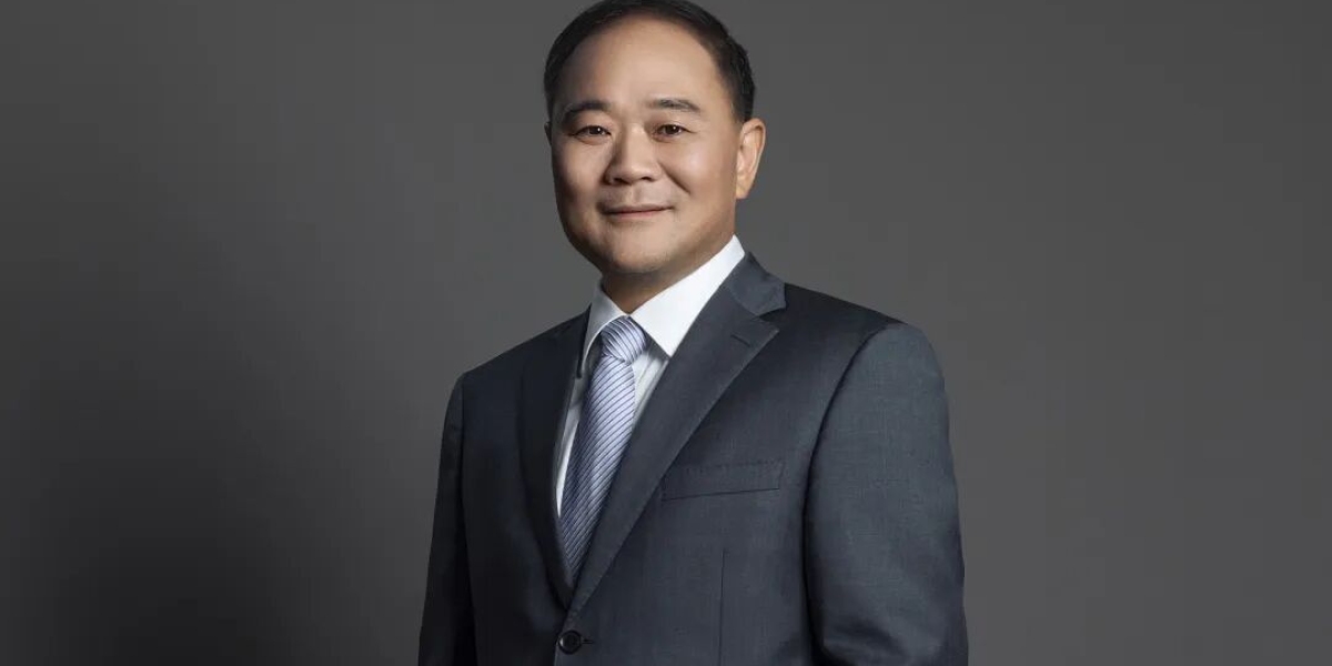 Geely Founder Li Shufu Hands Chairmanship to An Conghui as Governance Overhaul Deepens