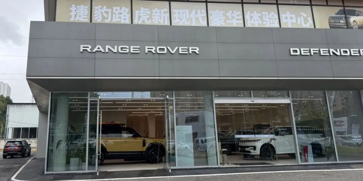 Land Rover Defender’s $24,000 Discount Shows How China’s Boxy SUVs Are Rewriting the Market