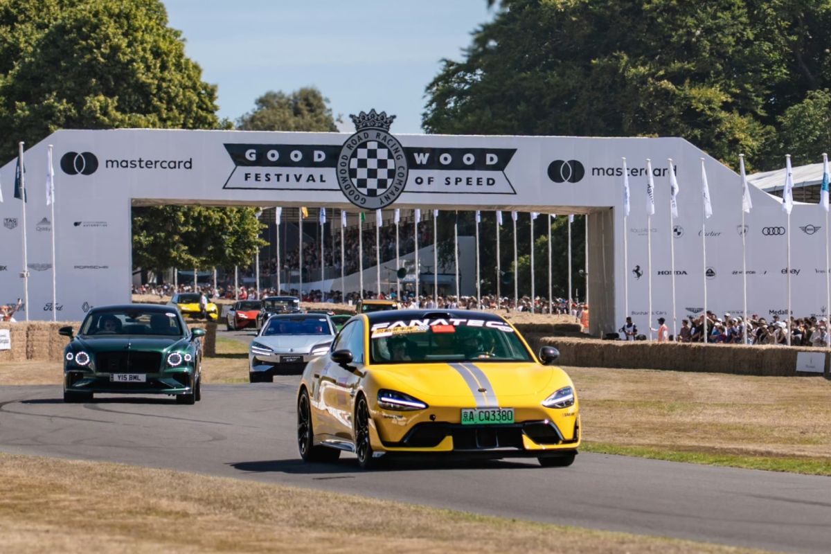 goodwood2600135